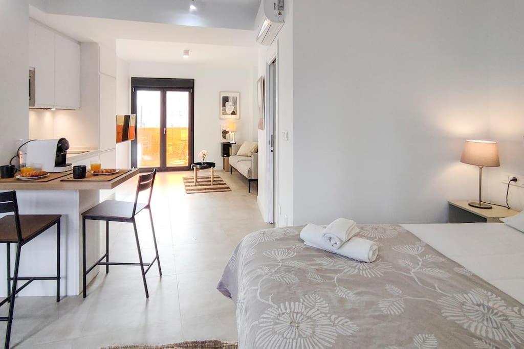 Charming Studio In Center By Sharingco. Appartement Málaga